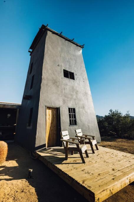 Joshua Tree Hidden Tower * Views - Landmark 야카밸리 외부 사진